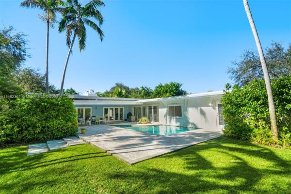 Town & Ranch Estates, 12510 Moss Ranch Rd, Pinecrest, Florida 33156, image 3