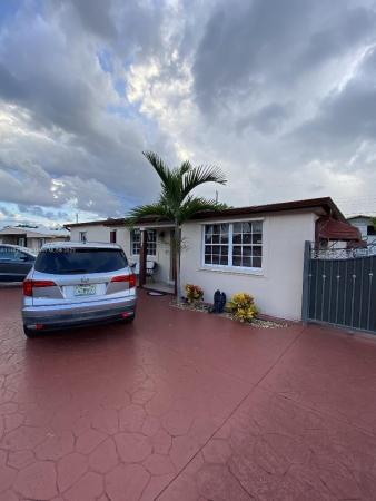 Westwood Lakes Residential, 4040 SW 115th Ave, Westwood Lakes, Florida 33165, image 2
