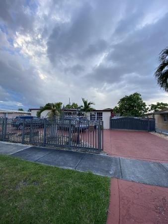Westwood Lakes Residential, 4040 SW 115th Ave, Westwood Lakes, Florida 33165, image 3