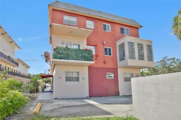Aquarius Miami, 5960 NE 5th Ct #2, Miami, Florida 33137, image 1
