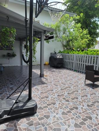 La Arboleda, 10584 NW 8th Ln #A-4, Fountainebleau, Florida 33172, image 3