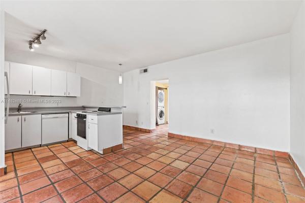 900 Meridian, 900 Meridian Ave #103, Miami Beach, Florida 33139, image 3