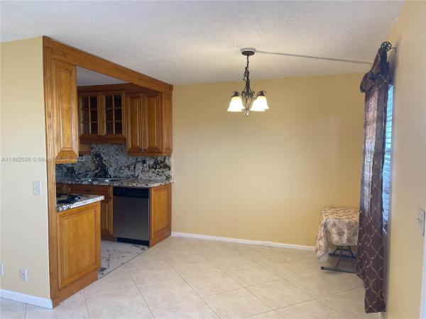 Guildford At Century Village, 3057 Guildford D, Boca Raton, Florida 33434, image 3