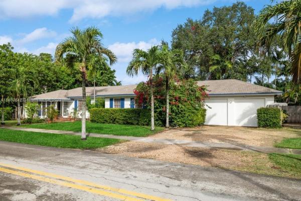 Eugenia Groves Park, 3531 SW 13th St, Miami, Florida 33145, image 3