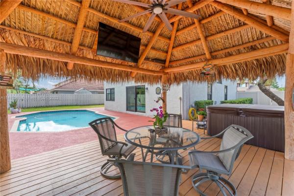 Shenandoah, 800 Amherst Ave, Davie, Florida 33325, image 3