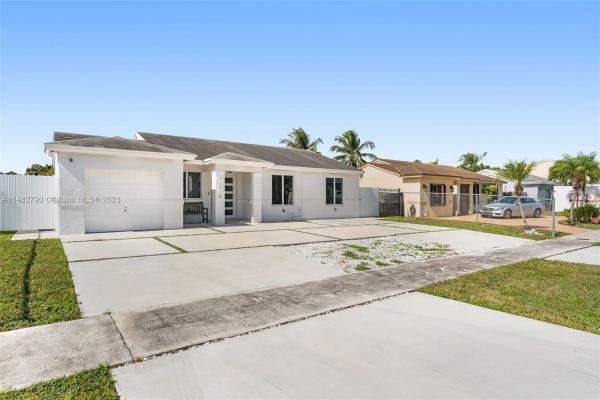 26538 SW 128th Ct, Unincorporated Dade County, Florida 33032, image 3