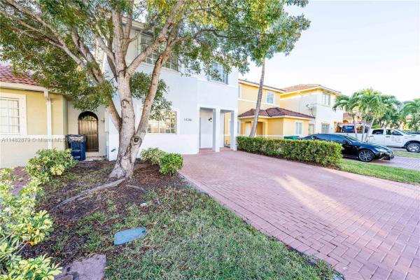 Precious Homes At Twin Lakes, 14346 SW 134th Pl, Three Lakes, Florida 33186, image 1