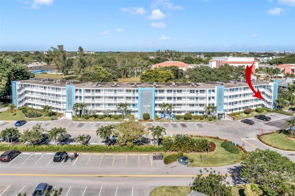 Lyndhurst, 2056 Lyndhurst K #2056, Deerfield Beach, Florida 33442, image 1