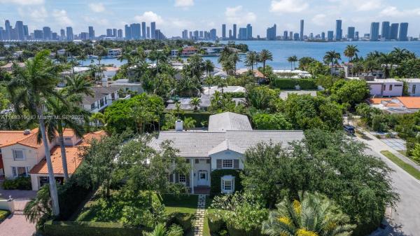 Di Lido Island, 620 E Dilido Dr, Miami Beach, Florida 33139, image 1