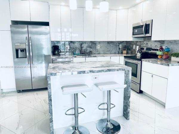 Ocean Reserve, 19370 Collins Ave #1208, Sunny Isles Beach, Florida 33160, image 1