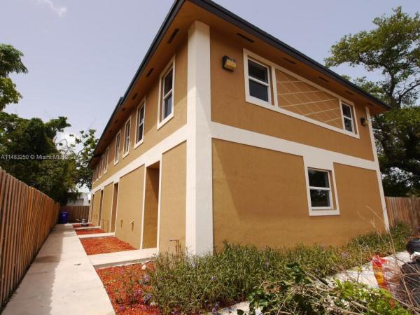 Henry Ford, 725 NW 70th St #2, Miami, Florida 33150, image 1