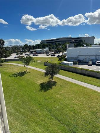 Parkview, 9280 Fontainebleau Blvd #402, Fountainebleau, Florida 33172, image 1
