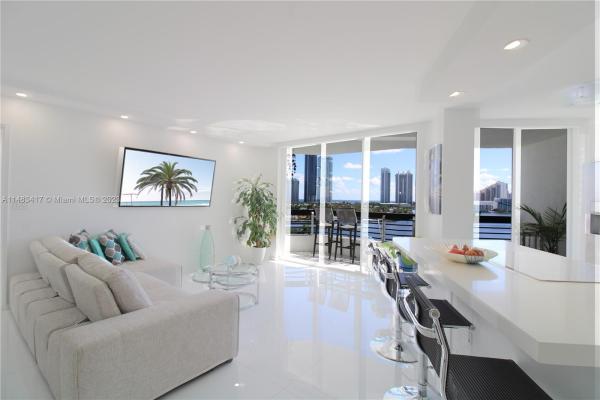Mystic Pointe Tower 300, 3600 Mystic Pointe Dr #1115, Aventura, Florida 33180, image 1
