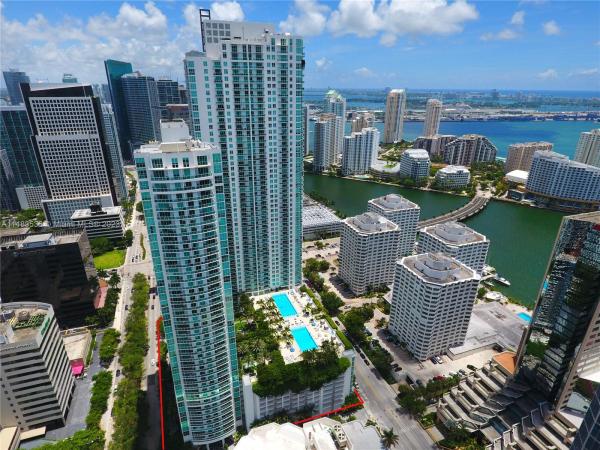 The Plaza On Brickell East, 950 Brickell Bay Dr #2211, Miami, Florida 33131, image 1