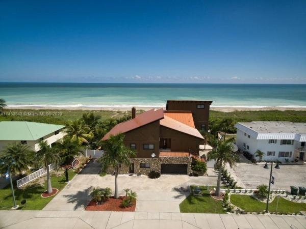 Tropical Beach, 1113 S Ocean Dr, Fort Pierce, Florida 34949, image 1