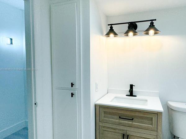 Point East, 2930 Point East Dr #E-210, Aventura, Florida 33160, image 2