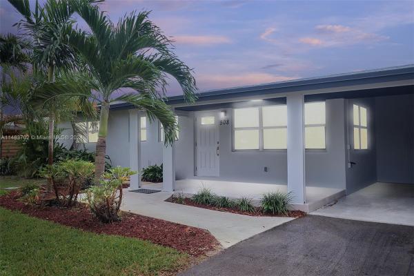 Tropical Manors, 508 NE 28th Dr, Wilton Manors, Florida 33334, image 1