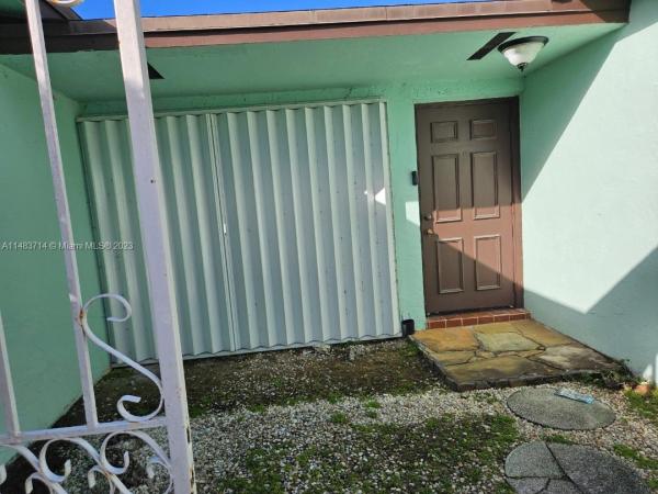 The Knolls, 8625 Claridge Dr, Miramar, Florida 33025, image 3
