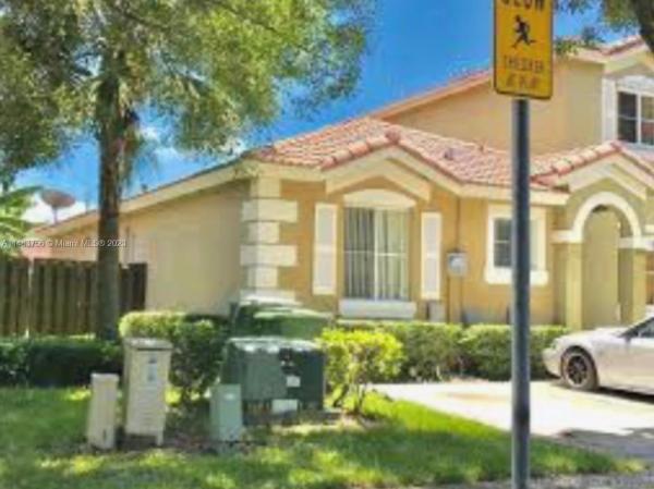Mowry Villas, 1548 SW 2nd St, Homestead, Florida 33030, image 2