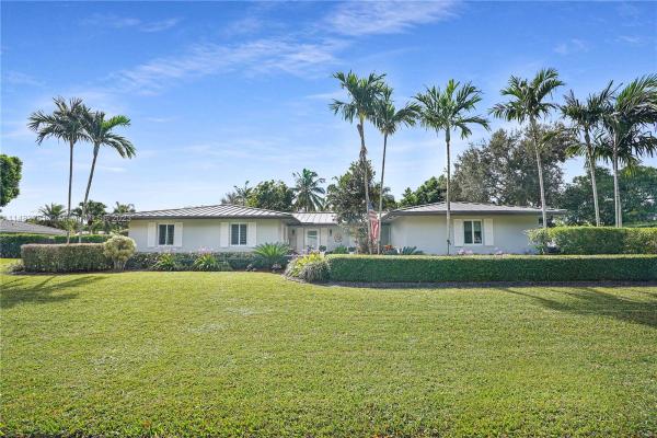 Country Club Grove, 8520 SW 147th Ter, Palmetto Bay, Florida 33158, image 1