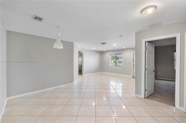 Naroca Estates, 12830 SW 264th St, Three Lakes, Florida 33032, image 3