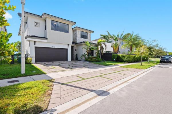 Satori, 8822 NW 161st Ter, Miami Lakes, Florida 33018, image 3