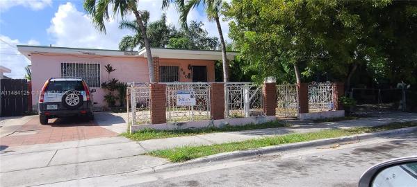 Edenholme Gardens, 860 NW 18th Pl, Miami, Florida 33125, image 1