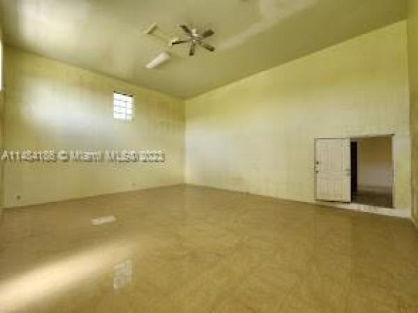Bankers, 3405 NW 180th St, Miami Gardens, Florida 33056, image 2