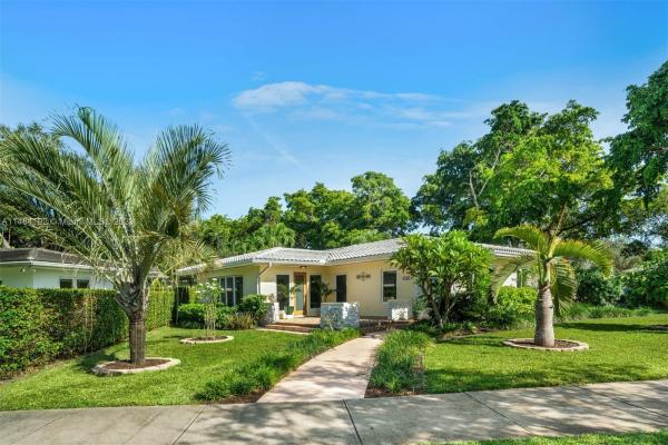 Riviera, 4951 Riviera Dr, Coral Gables, Florida 33146, image 2