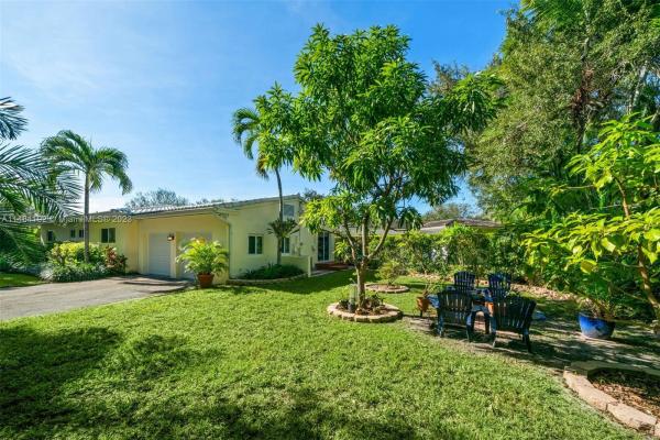 Riviera, 4951 Riviera Dr, Coral Gables, Florida 33146, image 3