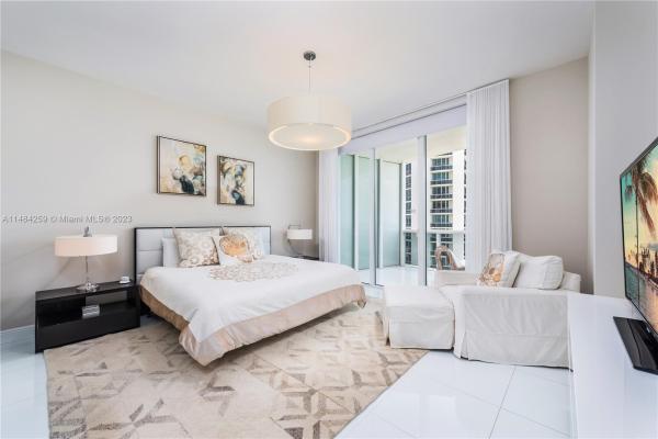 Tdr Tower 3, 15811 Collins Ave #1702, Sunny Isles Beach, Florida 33160, image 1