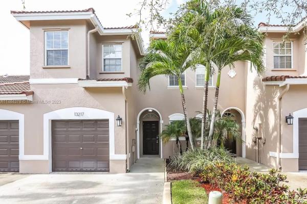 Plantation Trace, 13217 NW 7th Mnr #13217, Plantation, Florida 33325, image 1