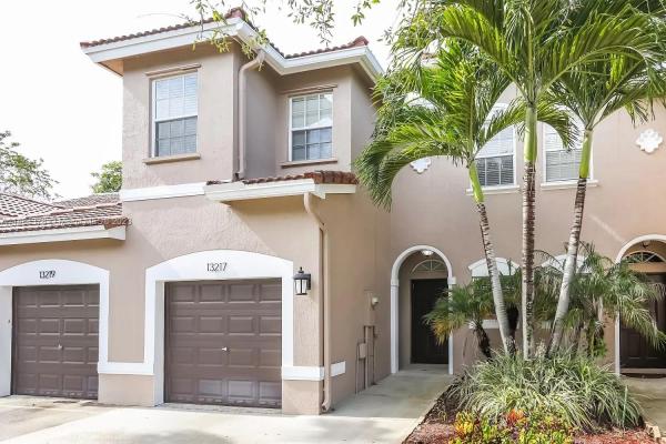 Plantation Trace, 13217 NW 7th Mnr, Plantation, Florida 33325, image 3