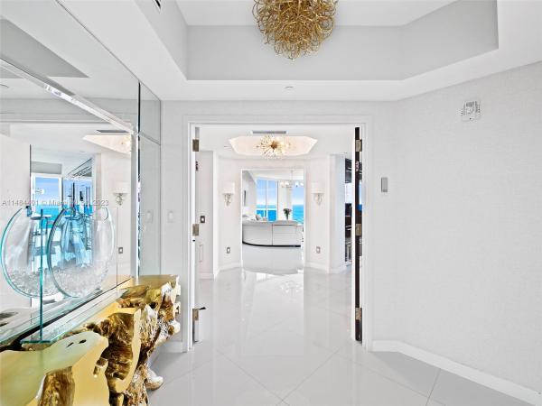 Trump Hollywood, 2711 S Ocean Dr #1902, Hollywood, Florida 33019, image 1