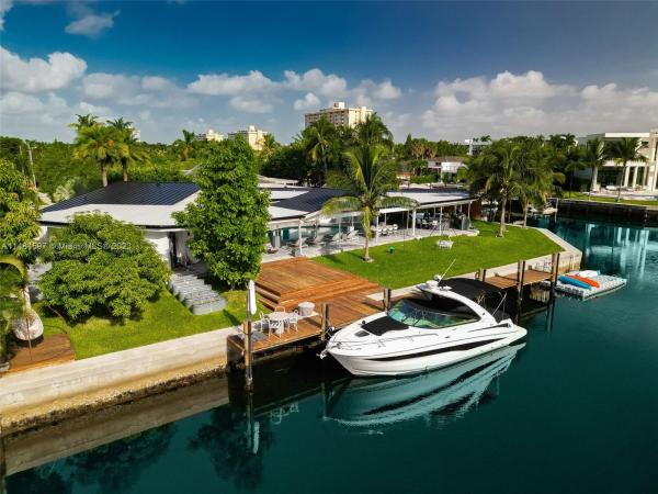 Keystone Island, 2415 Magnolia Dr, North Miami, Florida 33181, image 1