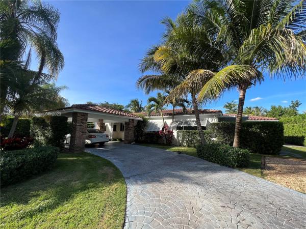 Carole Helms Manor, 7121 SW 58th St, Glenvar Heights, Florida 33143, image 1