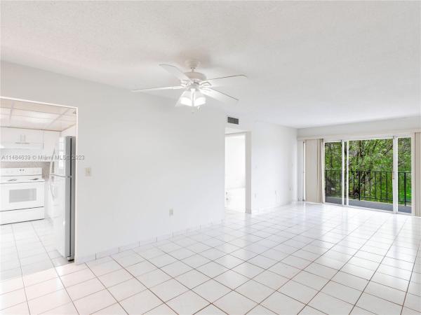Fernwoods, 706 NW 87th Ave #205, Fountainebleau, Florida 33172, image 3
