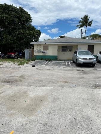 Freshwater, 1021 N Tamarind Ave, West Palm Beach, Florida 33401, image 1