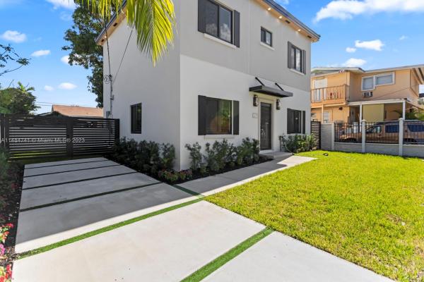 Hillcrest, 217 NW 19th Ave, Miami, Florida 33125, image 3
