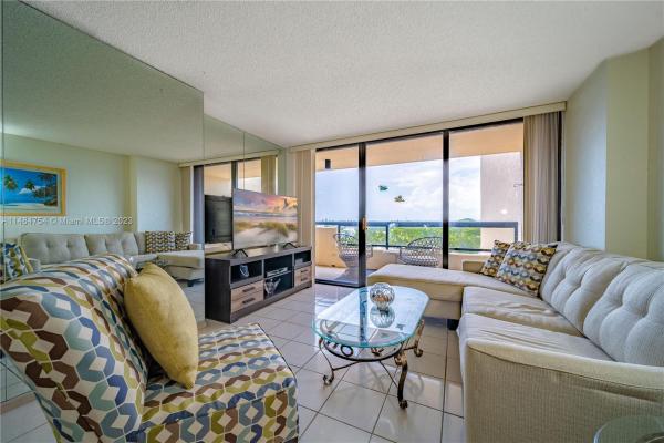 Club Atlantis, 2555 Collins Ave #1004, Miami Beach, Florida 33140, image 1