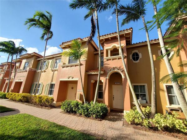 Hampton Isles, 10573 SW 6th St #1206, Pembroke Pines, Florida 33025, image 1