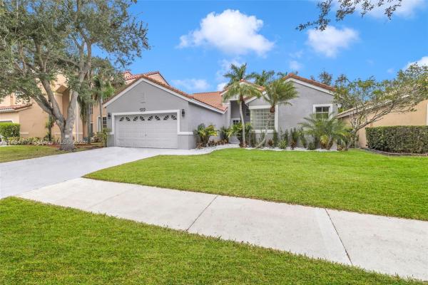 Cameron Lake, 122 Cameron Ct, Weston, Florida 33326, image 2