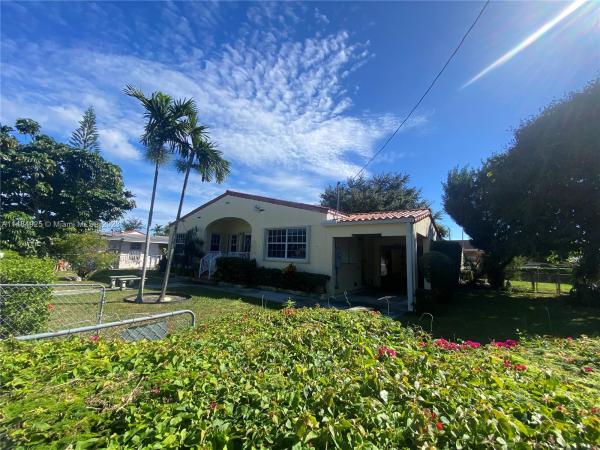 Twelfth Street Manors, 3626 NW 3rd St, Miami, Florida 33125, image 3