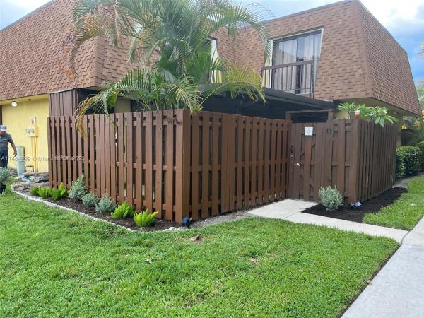 Sims Creek Of Jupiter, 110 N Delaware Blvd #16A, Jupiter, Florida 33458, image 1