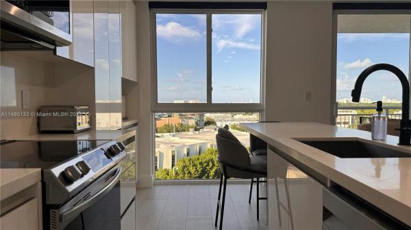 West Bay Plaza, 1688 West Ave #907, Miami Beach, Florida 33139, image 1