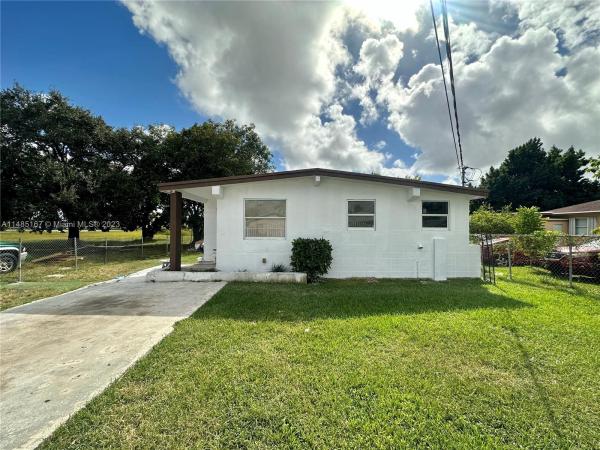 Goulds No HOA, 11470 SW 215th St, Goulds, Florida 33189, image 1