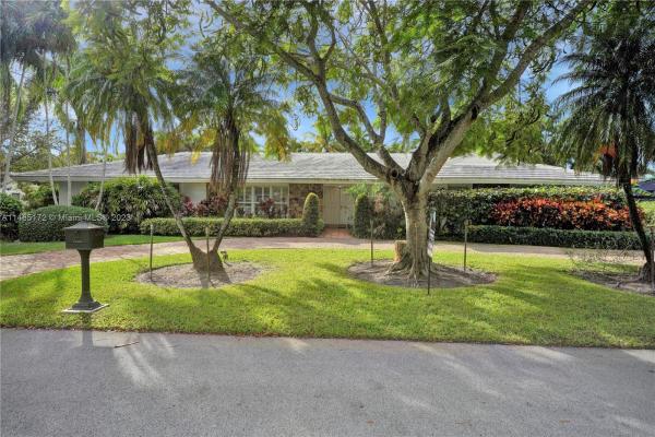 Pinegrove Estates, 7624 SW 88th Ct, Sunset, Florida 33173, image 3