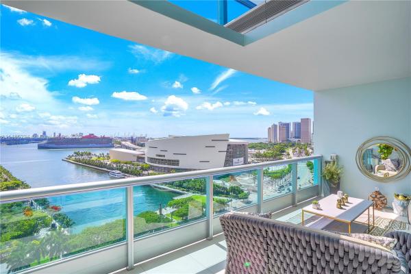 900 Biscayne Bay, 900 Biscayne Blvd #1705, Miami, Florida 33132, image 3