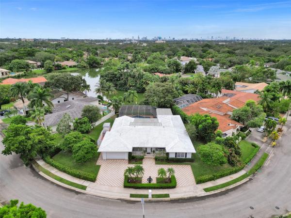 Lakes Of Emerald Hills, 3240 N 36th St, Hollywood, Florida 33021, image 1