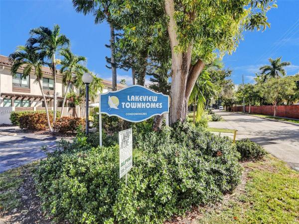 Lakeview Townhomes, 2723 NE 164th St #77, North Miami Beach, Florida 33160, image 1